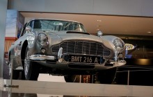 Автомобиль Джеймса Бонда уйдет с молотка (фото)