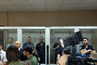 Дело экс-беркутовцев: Парубий и Кличко не явились в суд на допросы