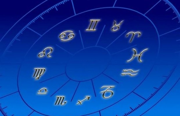 Кому звезды сулят успех, а кого ждут неудачи в июле: гороскоп для всех знаков Зодиака