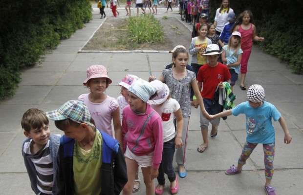 Стало известно, будут ли открывать детские лагеря в Киеве до завершения карантина