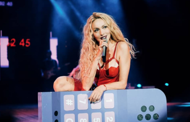 Полякова "засветила" интимное место в ультраоткровенном купальнике (фото)