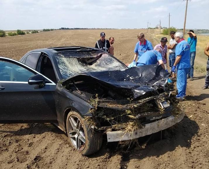 Загинули продавець-іноземець і жителька Вінницької області / фото: Управління патрульної поліції Одеської області Загинули продавець-іноземець і жителька Вінницької області / фото: Управління патрульної поліції Одеської області