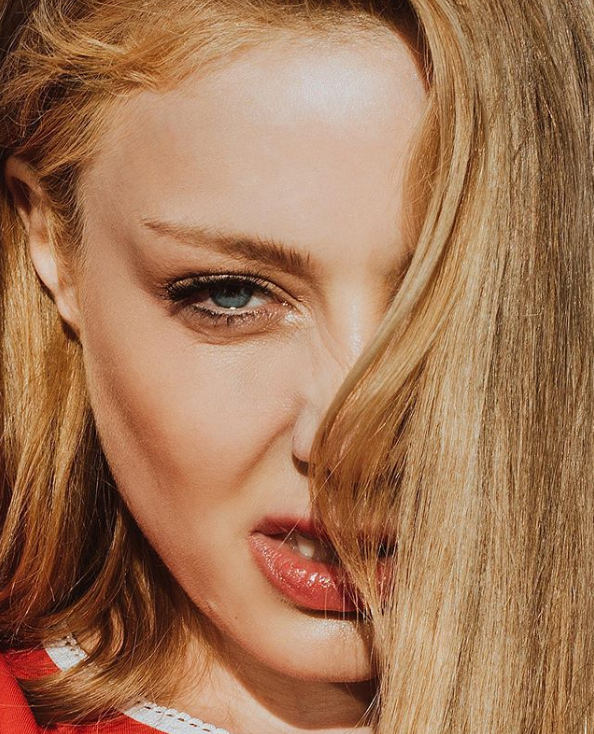 фото instagram.com/tina_karol