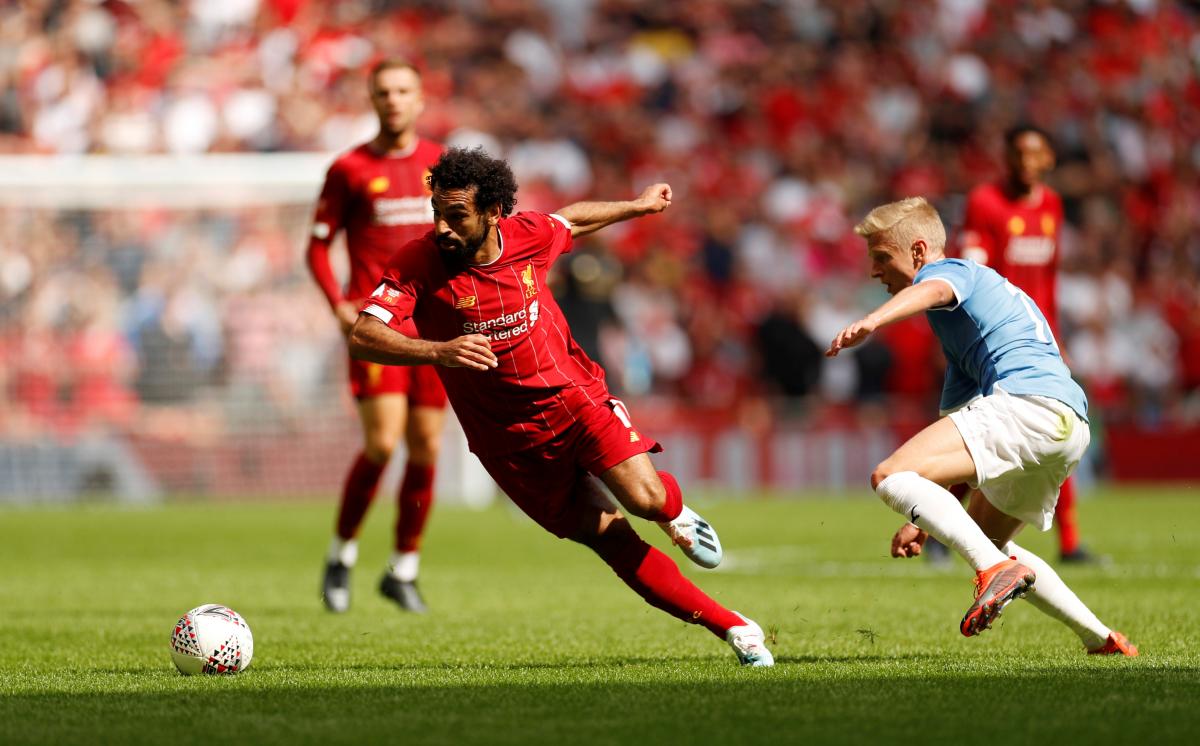 Александр Зинченко против Мохаммеда Салаха / REUTERS