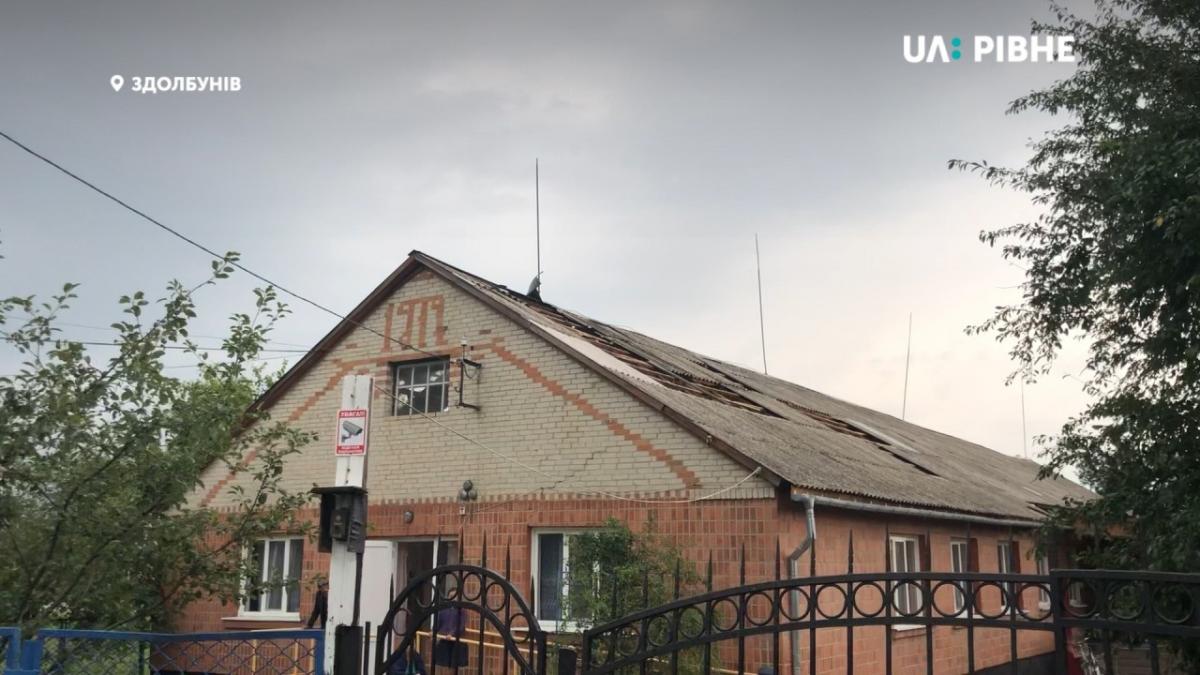 У Здолбунові пронісся смерч / rv.suspilne.media У Здолбунові пронісся смерч / rv.suspilne.media