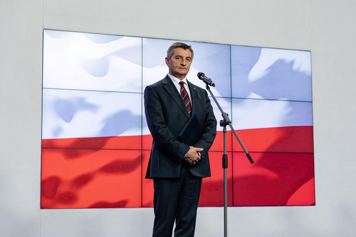 Спикер Сейма Польши уходит в отставку из-за скандала