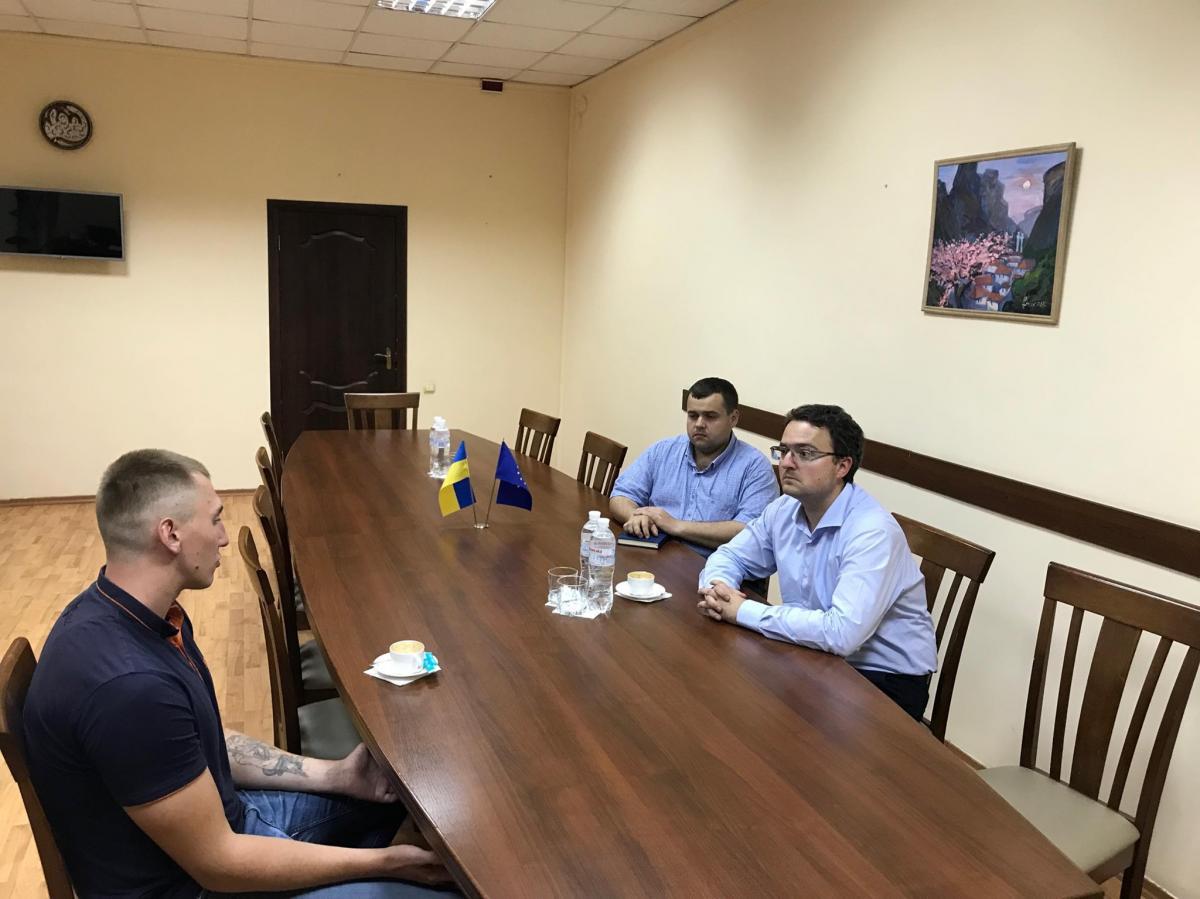 Стешенко отпустили по процедуре условно-досрочного освобождения / фото facebook.com/ppu.gov.ua Стешенко отпустили по процедуре условно-досрочного освобождения / фото facebook.com/ppu.gov.ua