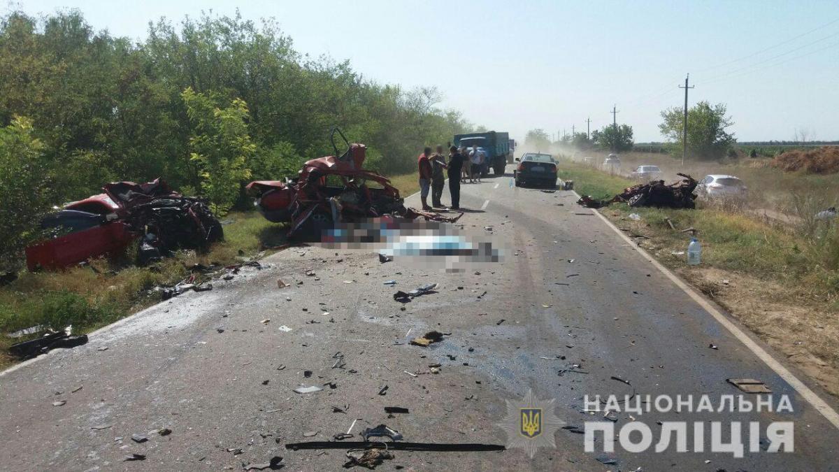 В ДТП погибли четверо людей / od.npu.gov.ua В ДТП погибли четверо людей / od.npu.gov.ua