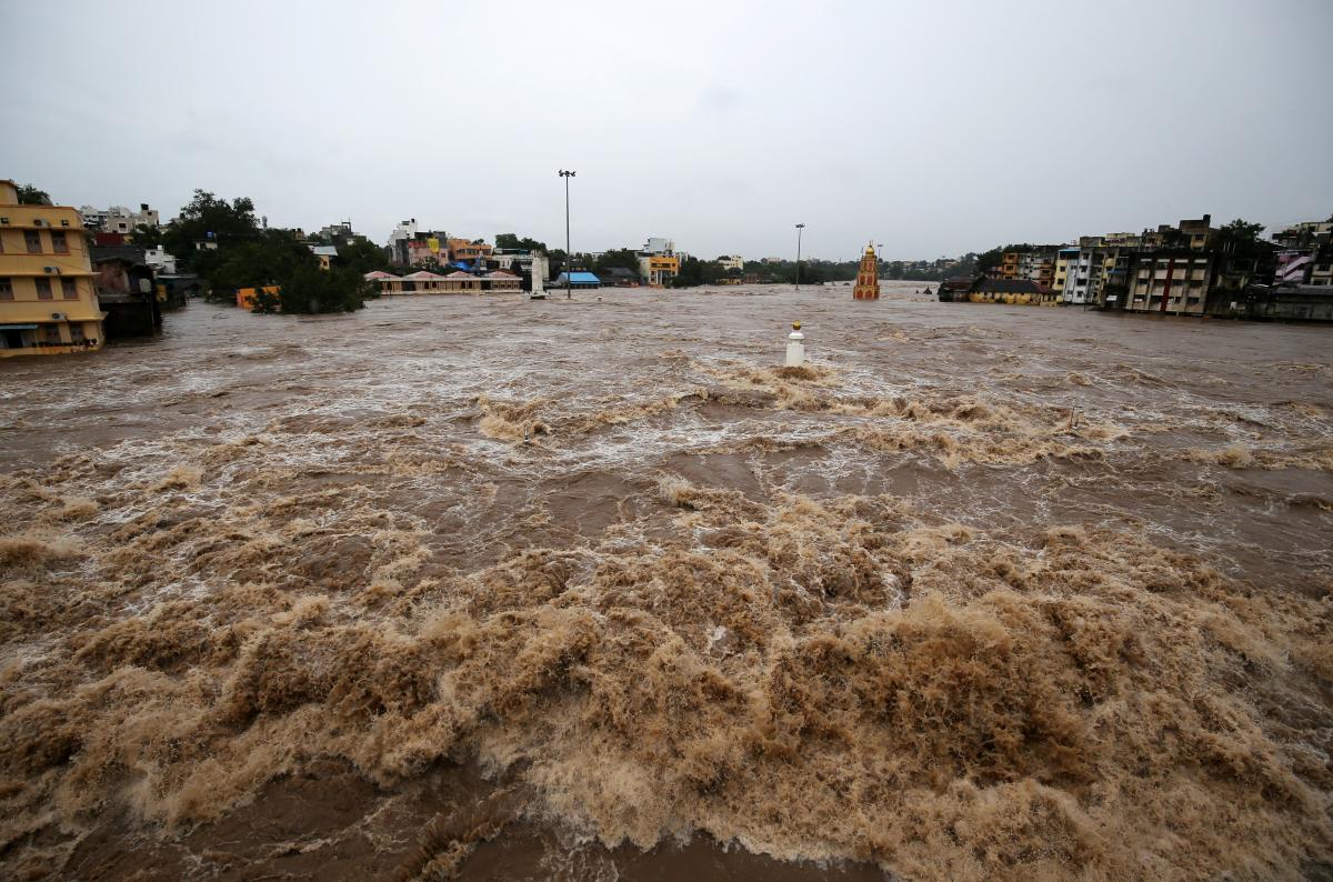 Наводнение в Индии / REUTERS