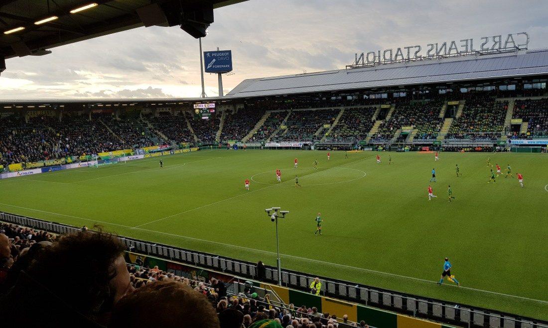 Маріуполь зіграє на стадіоні Ден Хаага / фото: stadiumguide.com Маріуполь зіграє на стадіоні Ден Хаага / фото: stadiumguide.com