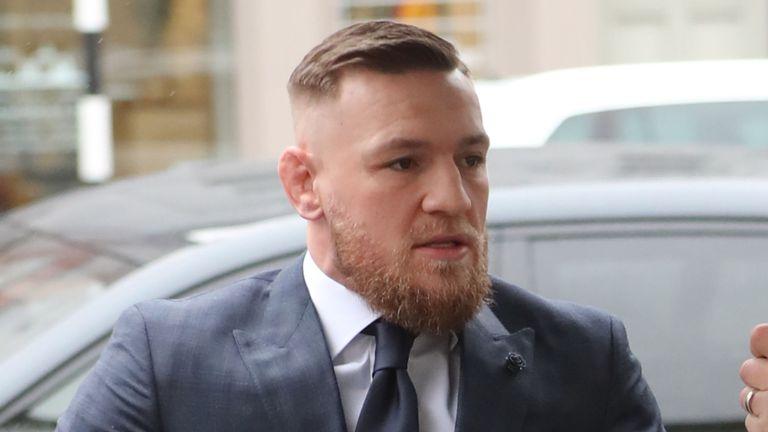 Конор МакГрегор оштрафован на 1000 долларов за нападение на человека / фото: skysports.com Конор МакГрегор оштрафован на 1000 долларов за нападение на человека / фото: skysports.com