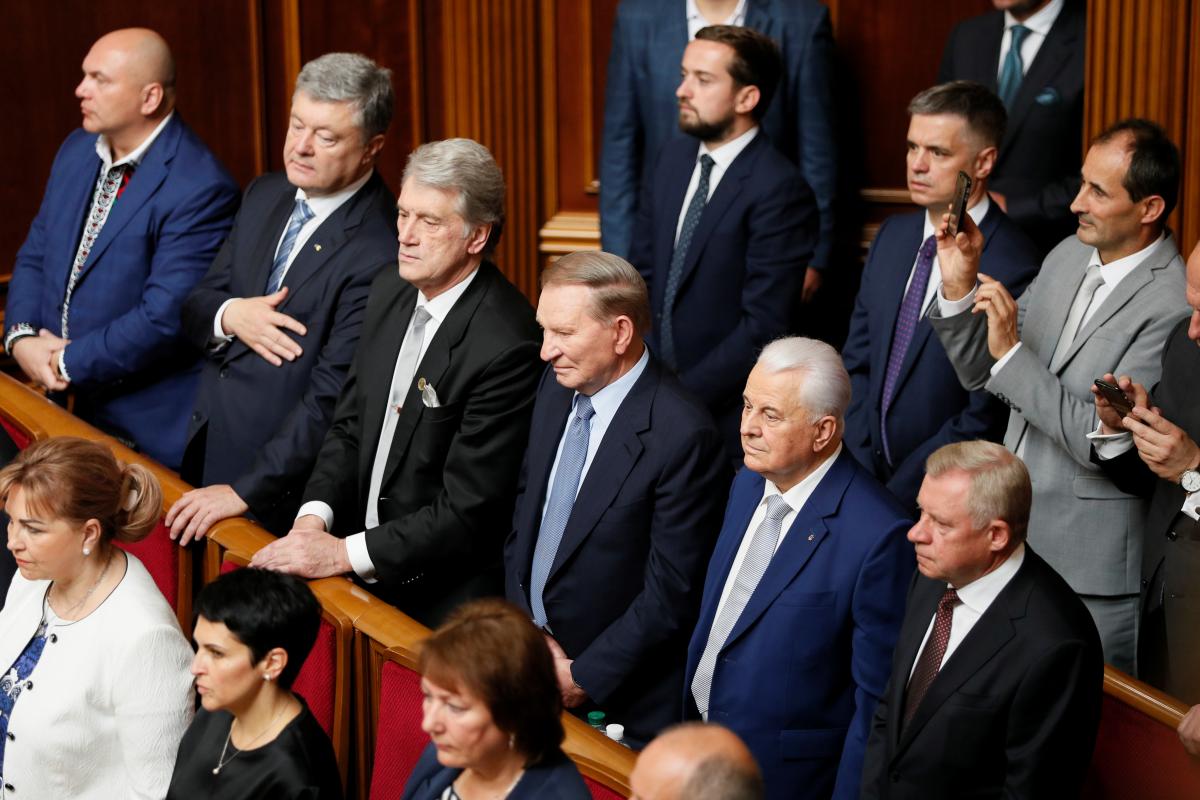 Бывшие президенты Украины и другие почетные гости / Фото REUTERS