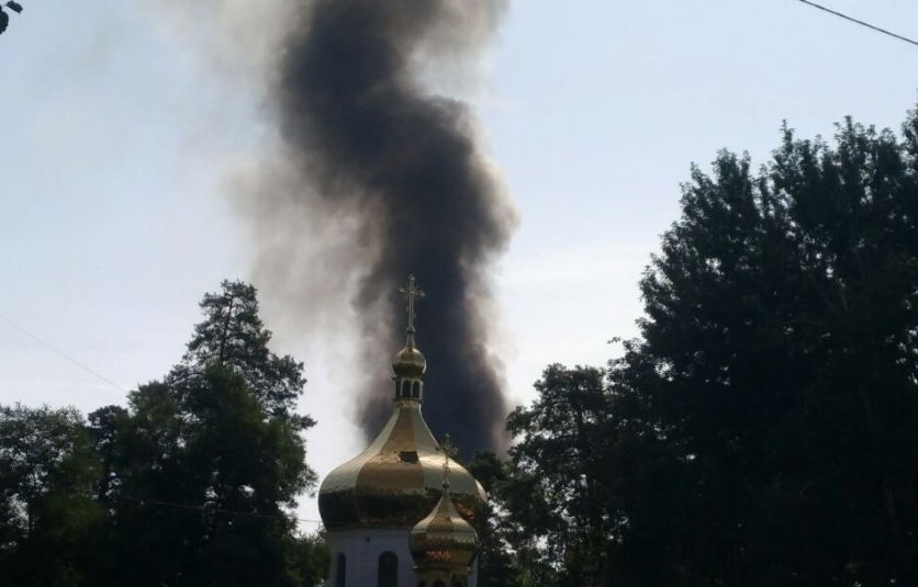 Под Киевом произошел масштабный пожар / фото Информатор