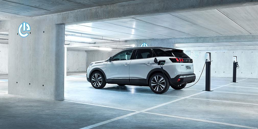 Новий кросовер здатний розігнатися до "сотні" лише за 6,5 секунди / фото Peugeot Новий кросовер здатний розігнатися до "сотні" лише за 6,5 секунди / фото Peugeot