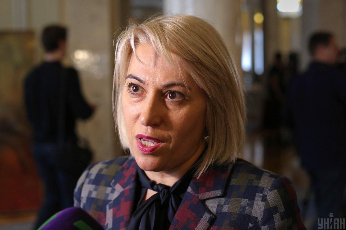 Рада призначила Олену Бабак міністром розвитку громад і територій / фото УНІАН Рада призначила Олену Бабак міністром розвитку громад і територій / фото УНІАН