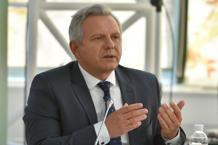 Олег Устенко