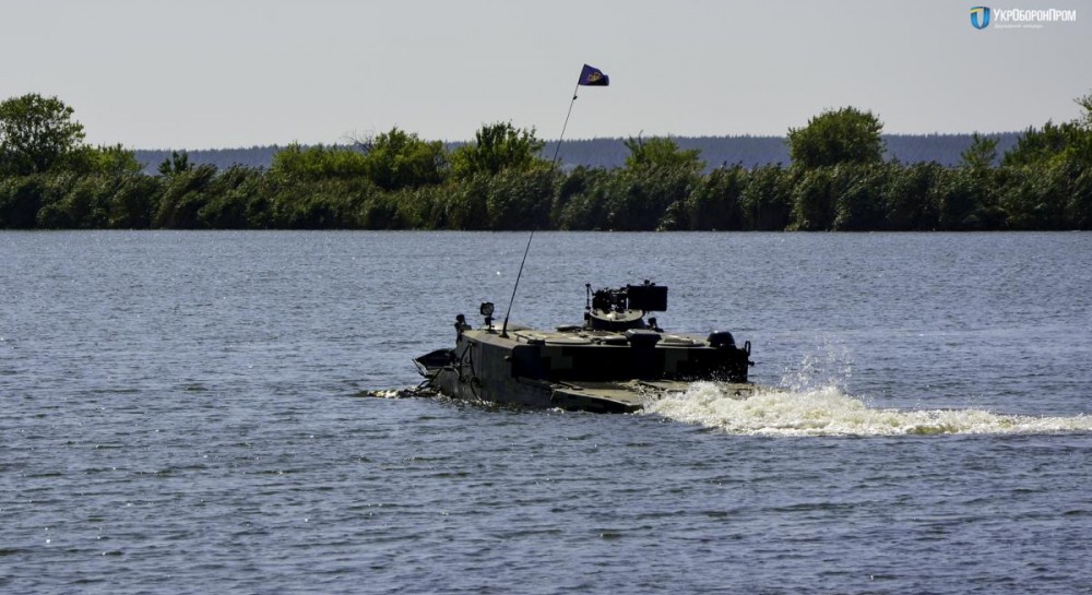 Ukraine successfully tests upgraded BTR-50 APC (Photo) | UNIAN