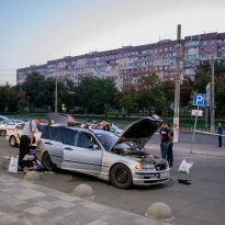 В Днепре мужчина возил под сиденьем авто гранату и взрывчатку под капотом (видео)
