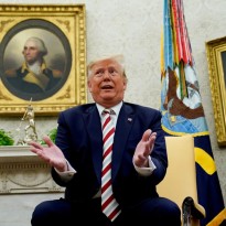 Трамп обвинил в "нелояльности" евреев в США, голосующих за демократов