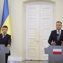 Zelensky, Duda discuss issues of national remembrance