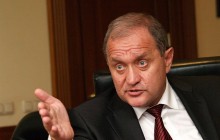 ГБР вызвало для дачи показаний экс-председателя Совета министров АР Крым Могилева