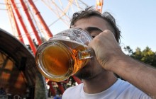 Харьковские коммунальщики закупили две тысячи литров пива