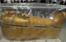 В Египте впервые реставрируют саркофаг Тутанхамона