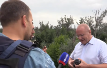 «Йди звідси, окупант бісів»: українець осадив пропагандистів Кремля у Станиці Луганській (відео)