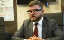 Глава "Укрзализныци" за год заработал 6,8 миллиона гривень