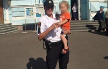 В Одесі дворічний хлопчик гуляв сам серед могил на цвинтарі, його бабусю знайшли п'яною