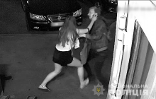В Києві невідомий намагався зґвалтувати неповнолітню: оприлюднено відео