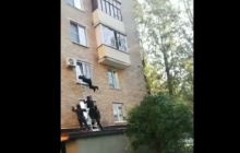 Російський спецзагін зазнав невдачі при штурмі квартири (відео)