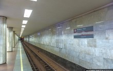 В Харькове на станции метро "Холодная гора" мужчина спрыгнул на рельсы (видео)
