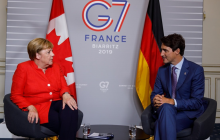Merkel, Trudeau call on Ukraine to continue reforms