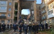Под завалами жилого дома в Дрогобыче могут находиться люди - спасатели продолжают поиск