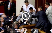 Драки, кнопкодавство и прогулы: чем запомнился прошлый созыв Рады (видео)