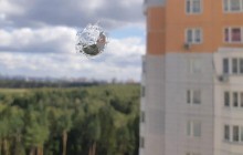 "Вікно як друшляк": в Росії "снайпер" два дні тероризував мешканців багатоповерхівки