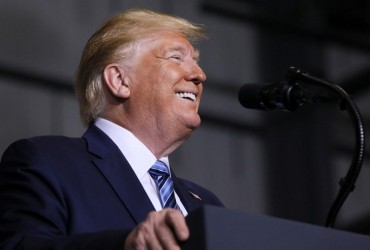 Експерт-американіст пояснив, чому Трамп так тисне на Україну через угоду щодо ресурсів