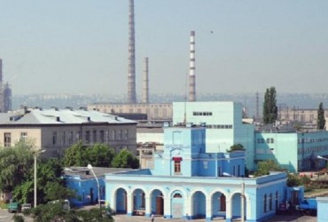 Гайдай назвав приблизну кількість людей, що ховаються в бомбосховищах заводу Азот