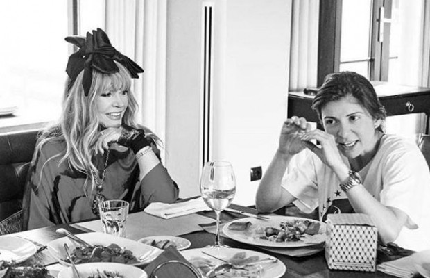 "Бант убил!": Алла Пугачева удивила поклонников новым фото