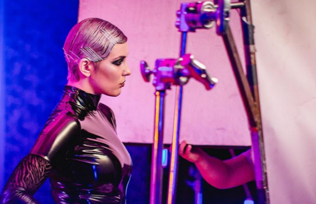 В трусах і латексі: MARUV показала епатажний номер на "Танцях з зірками" (відео)