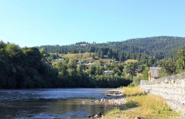 Черный Черемош и "Белый слон": чем удивляет туристов Верховина - столица Гуцульщины