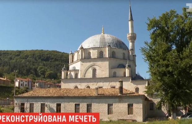 Найбільшу мечеть Болгарії відкрили для відвідувачів після реставрації (відео)