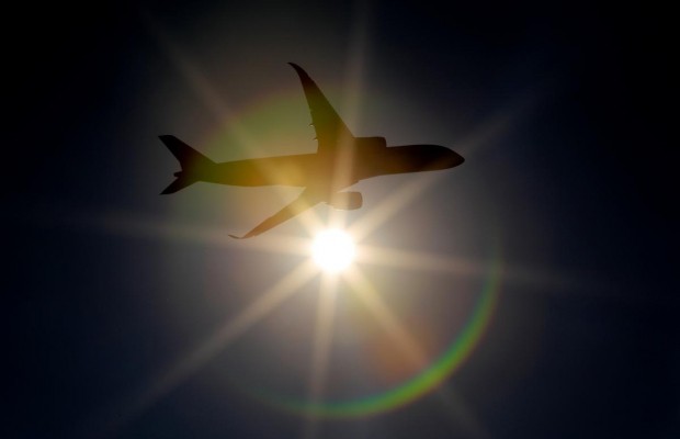 Небо открыто: власти отрицают закрытие воздушного пространства Украины