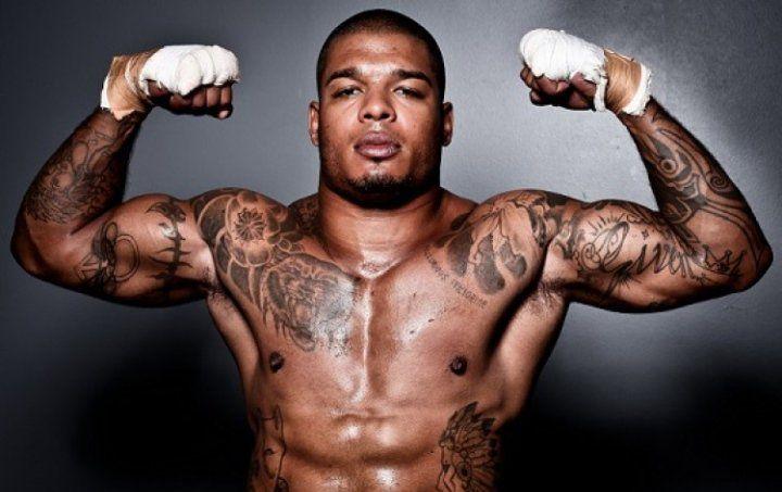 Тайрон Спонг одержал на профи-ринге 13 побед / фото: boxingscene.com Тайрон Спонг одержал на профи-ринге 13 побед / фото: boxingscene.com
