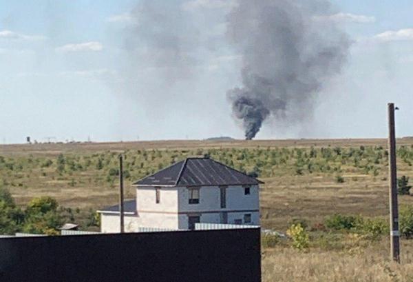 Як розповіло джерело, при посадці вертоліт вдарився об землю і загорівся / govoritmoskva Як розповіло джерело, при посадці вертоліт вдарився об землю і загорівся / govoritmoskva