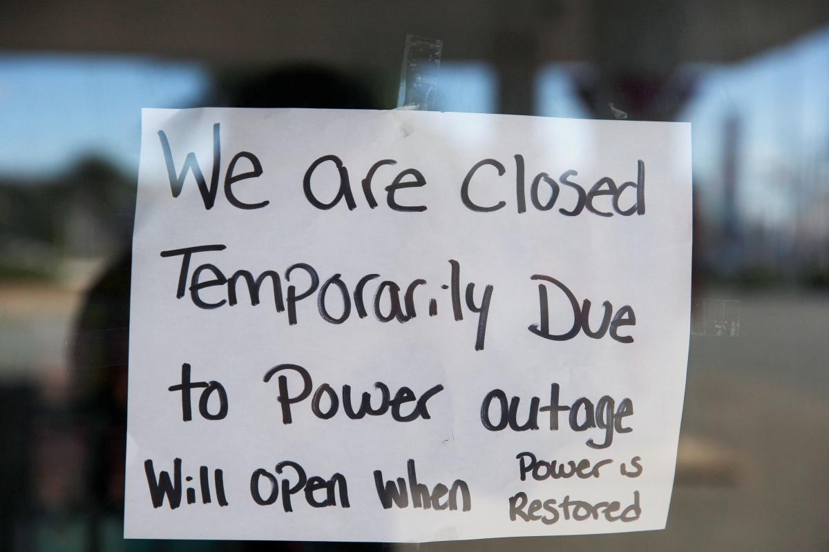 В Канаде тысячи людей остались без света из-за ураган "Дориан" / REUTERS