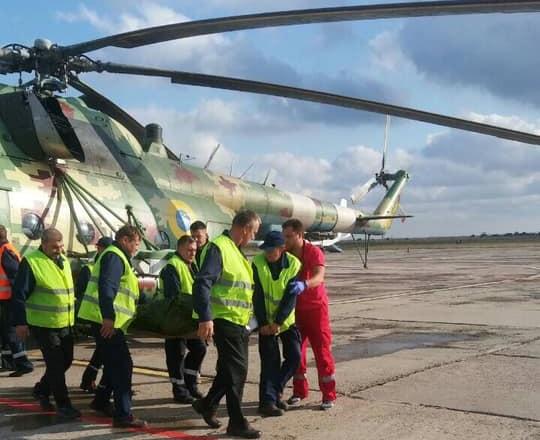 Военных доставили на вертолетах / фото: facebook Татьяна Губа Военных доставили на вертолетах / фото: facebook Татьяна Губа