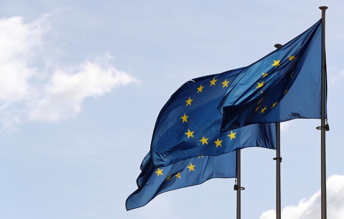 ЕС хочет ускорить признание паспортов вакцинации третьих стран \ фото REUTERS