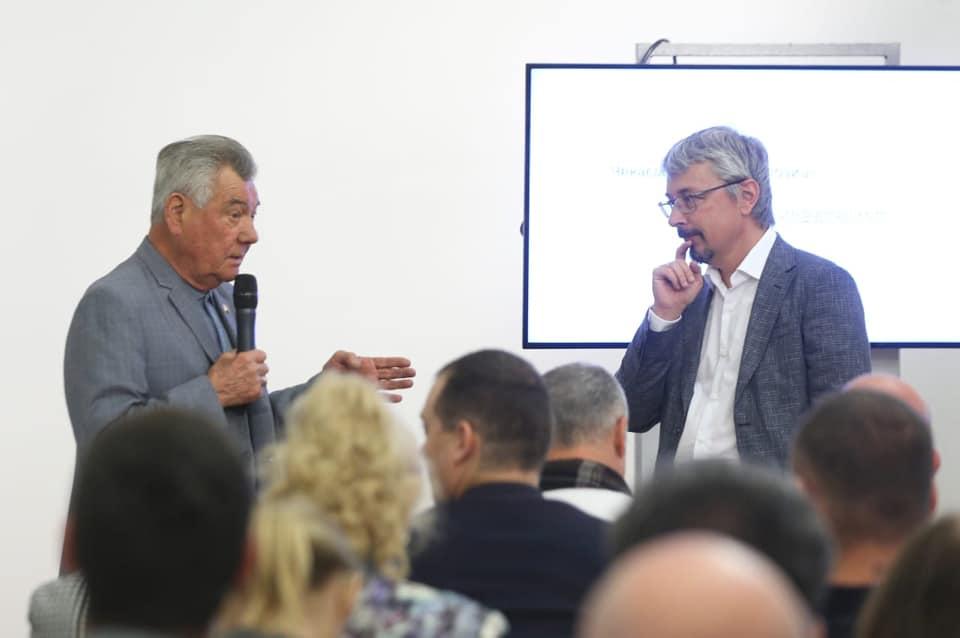 Настав час повернути Києву його права, вважає Ткаченко / Facebook Олександра Ткаченка Настав час повернути Києву його права, вважає Ткаченко / Facebook Олександра Ткаченка